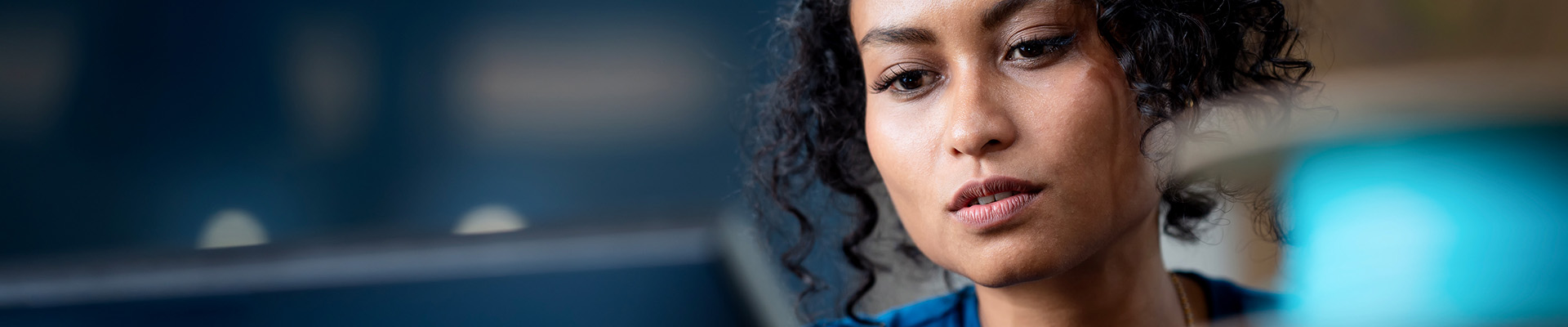 Contact Us Form - Collapsed - Desktop